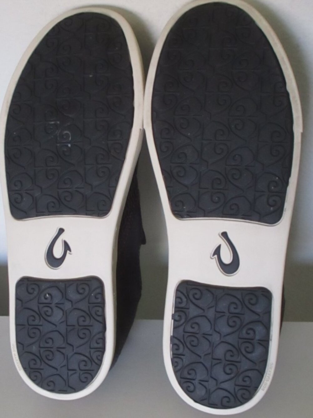 OluKai Pehuea Womens Gray Textile Mesh Casual Flat Loafer NWOB - Size 10M - Picture 7 of 7